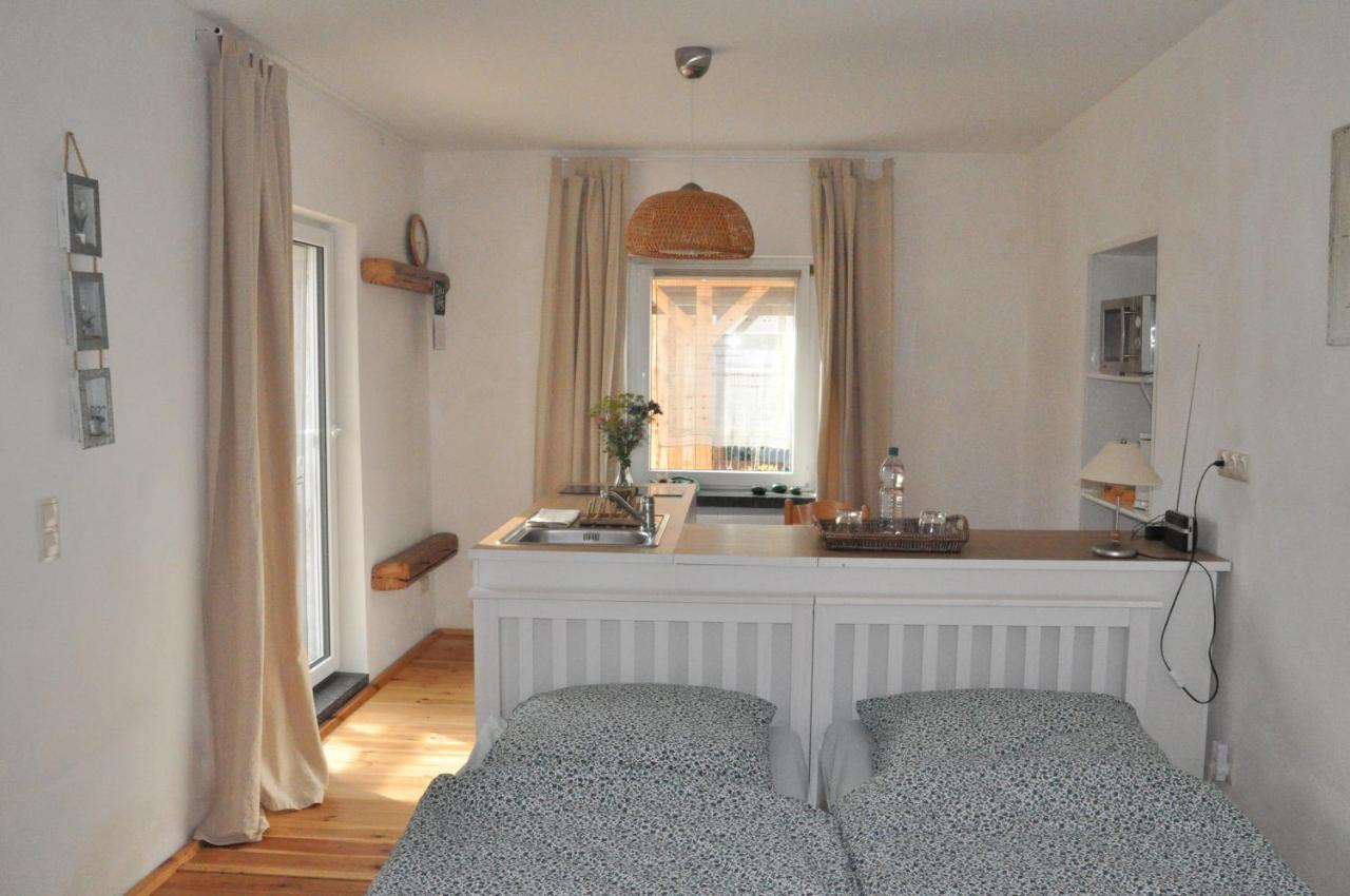 Pension "Seeblick" Am Stelzenhaus Dornburg  Экстерьер фото